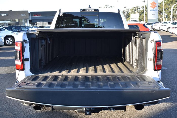 2024 RAM 1500 Limited RamBox DT MY24 4X4 Dual Range Bright White
