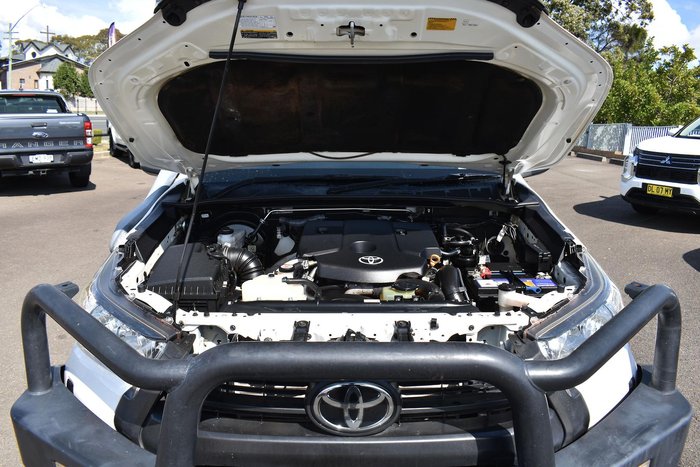 2021 Toyota Hilux SR GUN126R 4X4 Dual Range Glacier White