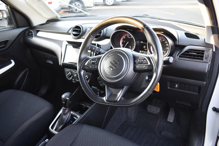 2023 Suzuki Swift GL AZ Series II Pure White