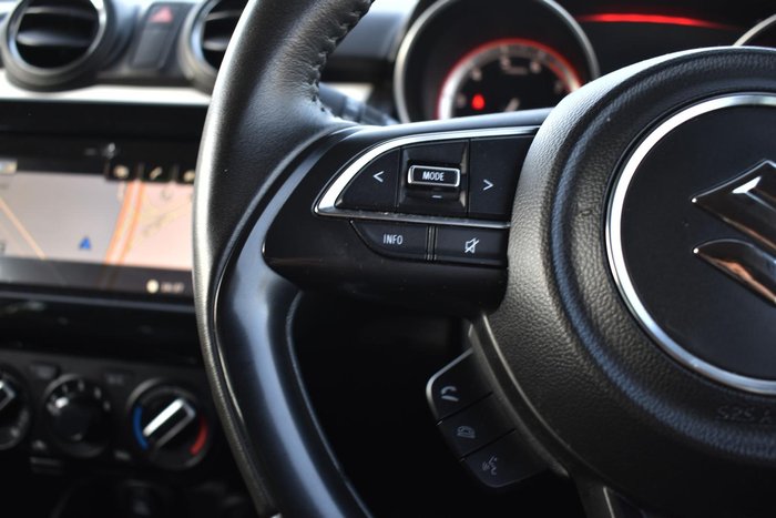 2023 Suzuki Swift GL AZ Series II Pure White