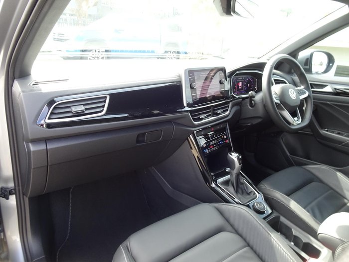 2024 Volkswagen T-Roc 140TSI R-Line D11 MY24 Four Wheel Drive Pyrite Silver