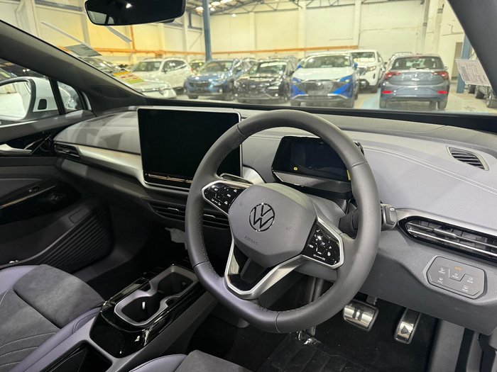 2025 Volkswagen ID.5 Pro