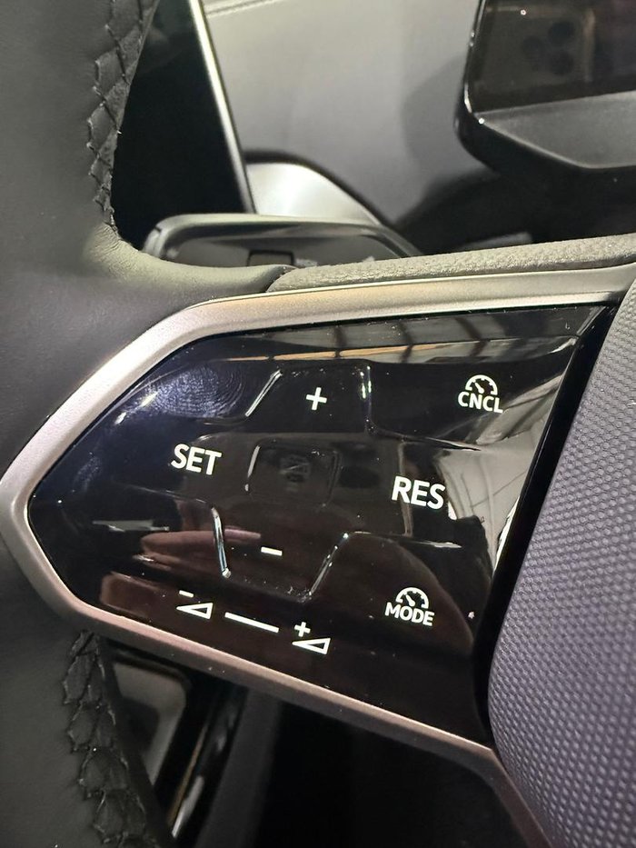 2025 Volkswagen ID.5 Pro