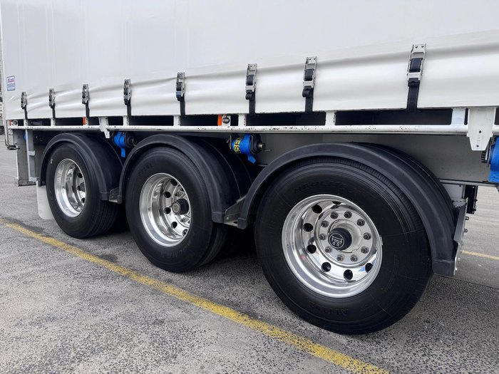 2018 Vawdrey 36 Pallet Sd B Double Fork Lift Floor, Rear Doors
