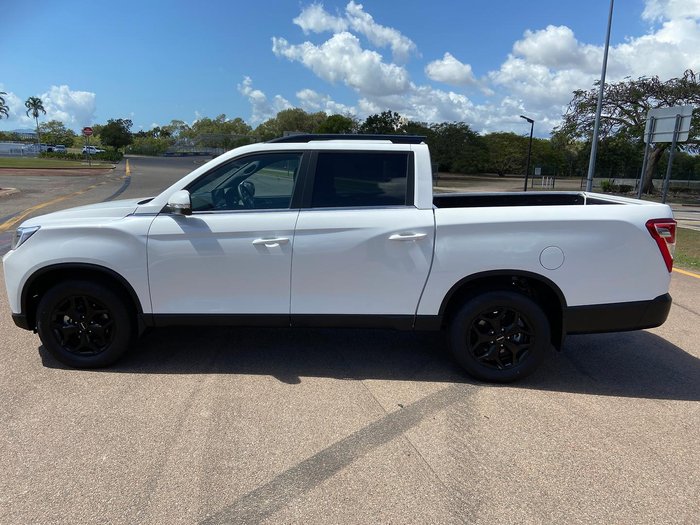 2025 KGM Musso Advance Q261 MY26 4X4 Dual Range Pearl White