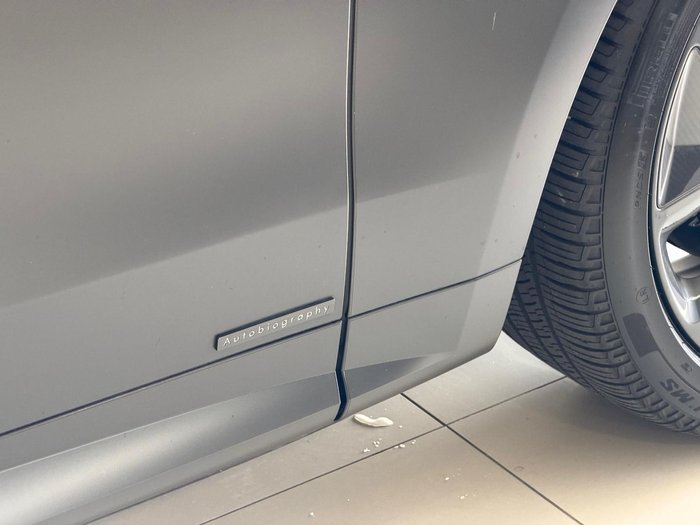 2025 Land Rover Range Rover Sport D350 Autobiography