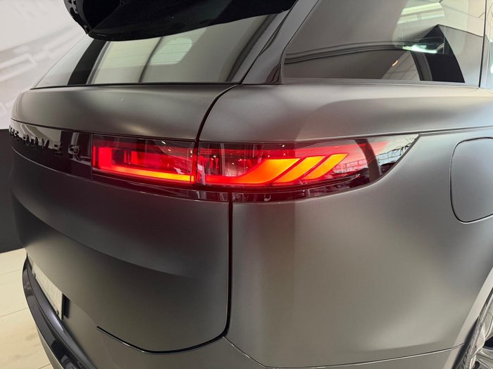 2025 Land Rover Range Rover Sport D350 Autobiography