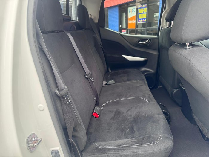 2016 Nissan Navara ST D23 4x2 Polar White