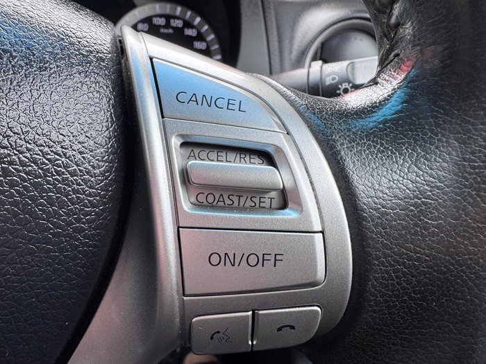 2016 Nissan Navara ST D23 4x2 Polar White