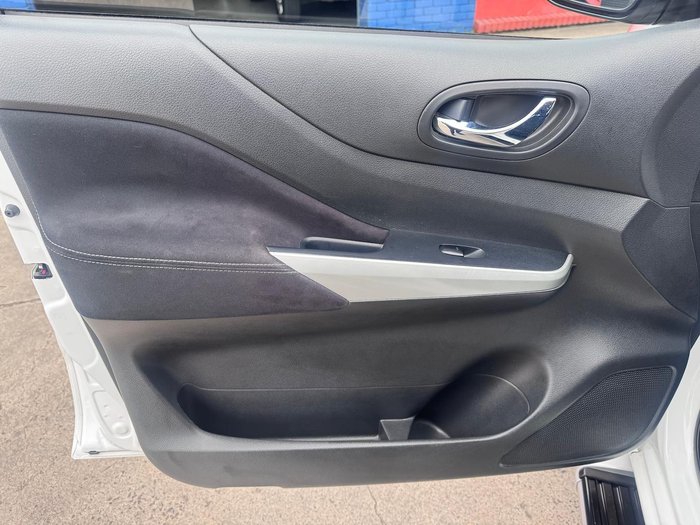 2016 Nissan Navara ST D23 4x2 Polar White