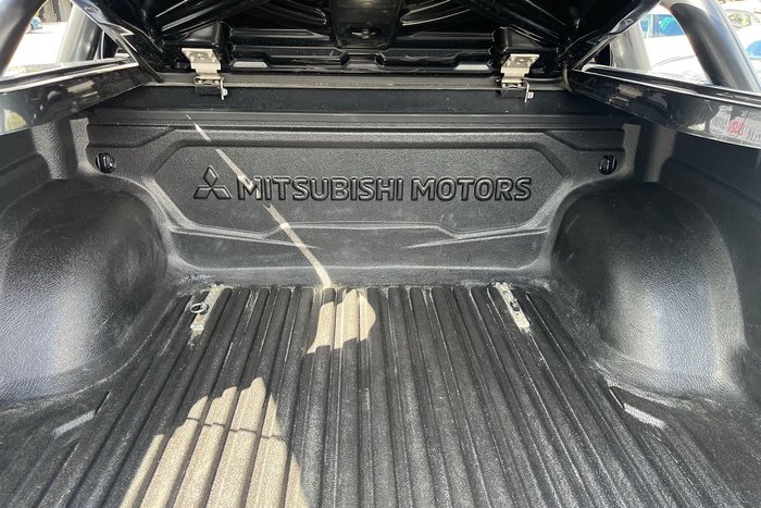 2021 Mitsubishi Triton GLX-R