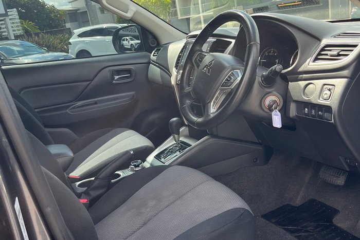 2021 Mitsubishi Triton GLX-R