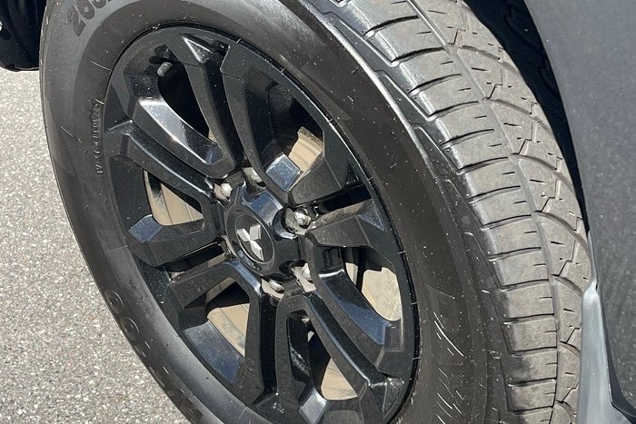 2021 Mitsubishi Triton GLX-R