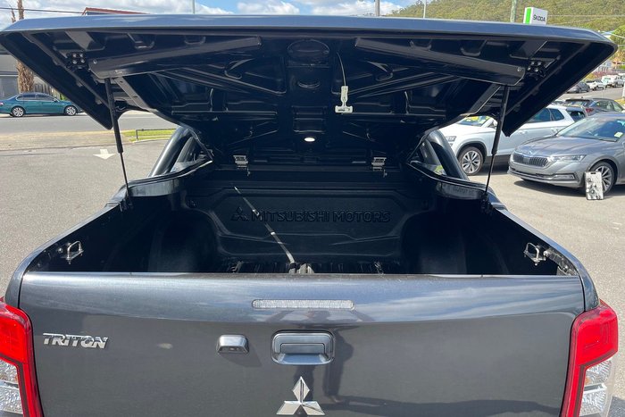 2021 Mitsubishi Triton GLX-R
