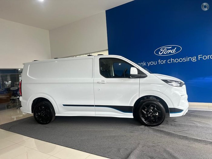2024 Ford Transit Custom Sport SWB