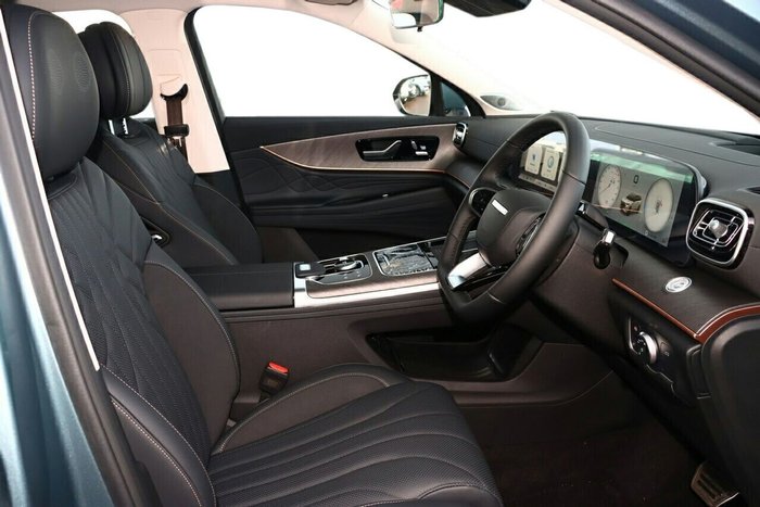 2025 Jaecoo J8 Track