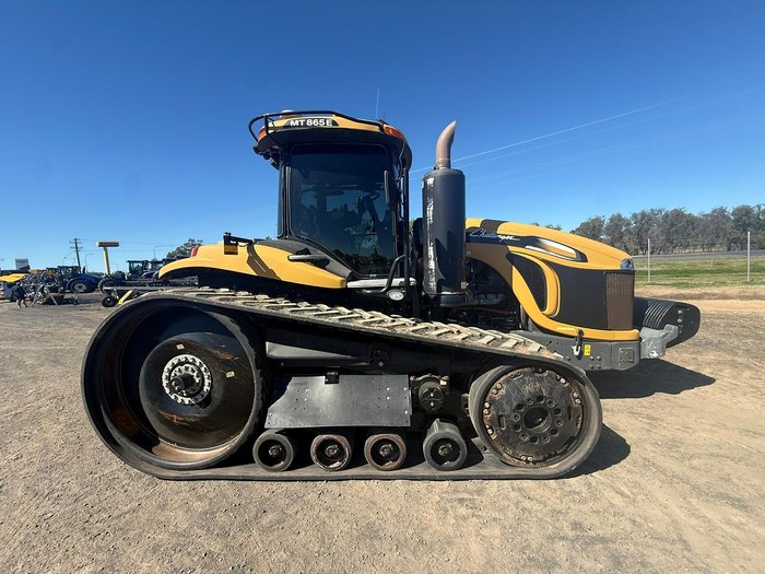 2018 Challenger Mt865e 