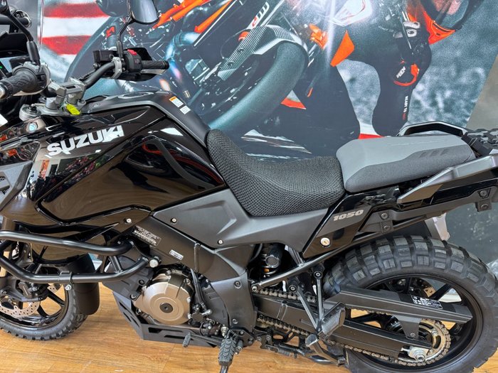 2020 Suzuki V-STROM 1050XT (DL1050RC) Black