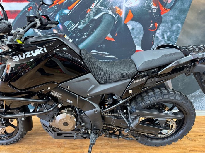 2020 Suzuki V-STROM 1050XT (DL1050RC) Black