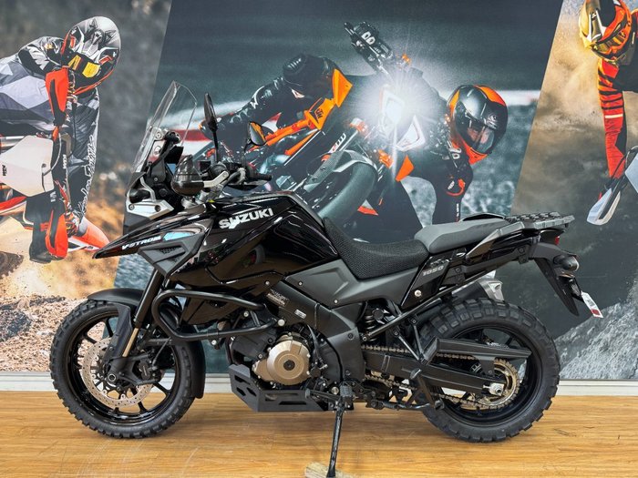 2020 Suzuki V-STROM 1050XT (DL1050RC) Black