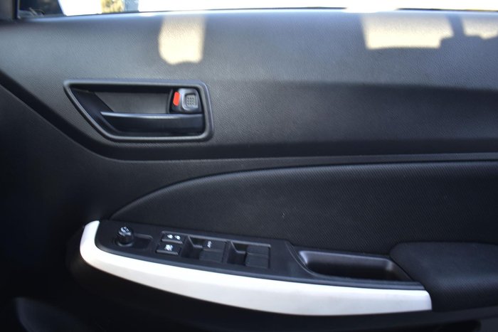 2023 Suzuki Swift GL AZ Series II Pure White