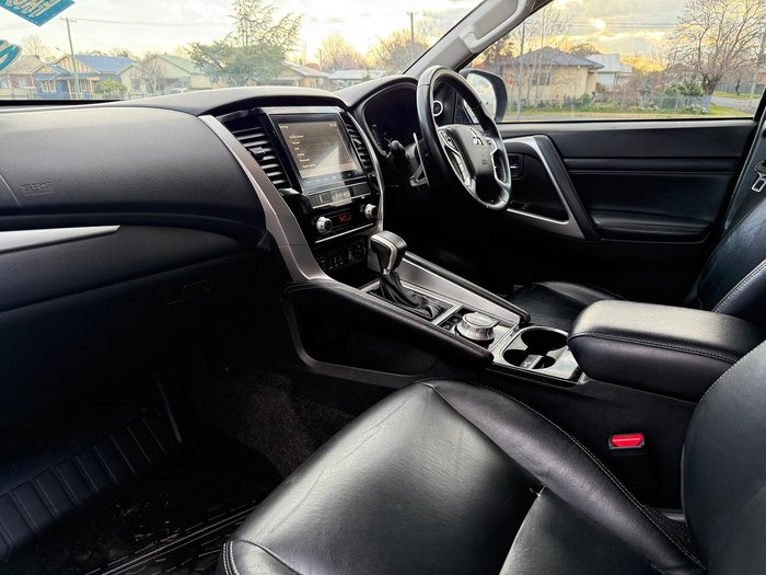 2021 Mitsubishi Pajero Sport Exceed