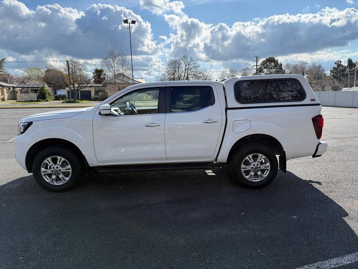 2021 Nissan Navara ST