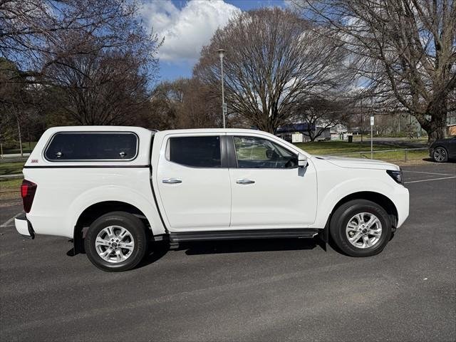2021 Nissan Navara ST
