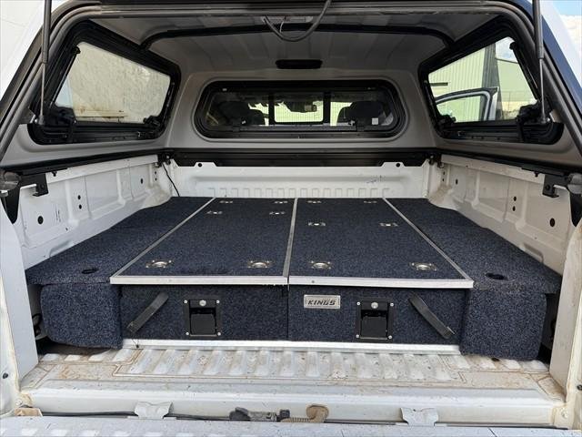 2021 Nissan Navara ST