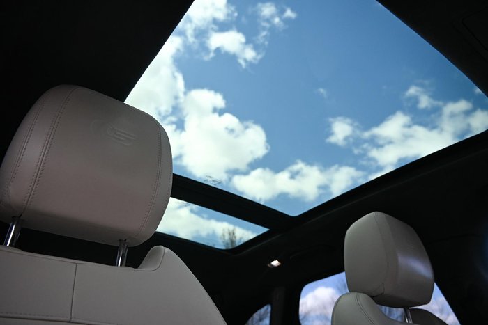 2016 Jaguar F-PACE 30d First Edition