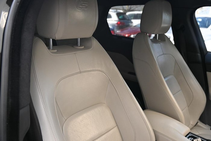 2016 Jaguar F-PACE 30d First Edition