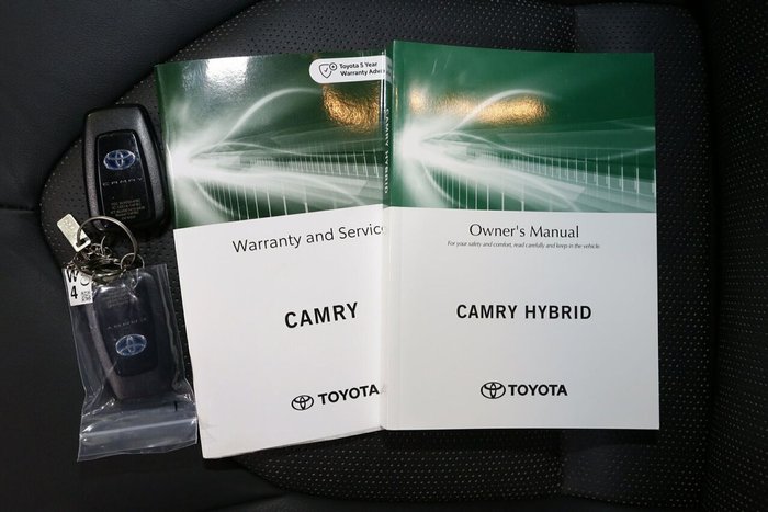 2023 Toyota Camry SX