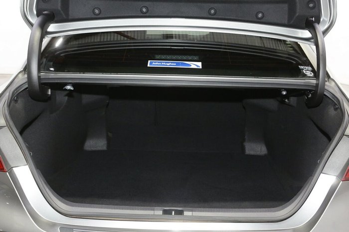 2023 Toyota Camry SX