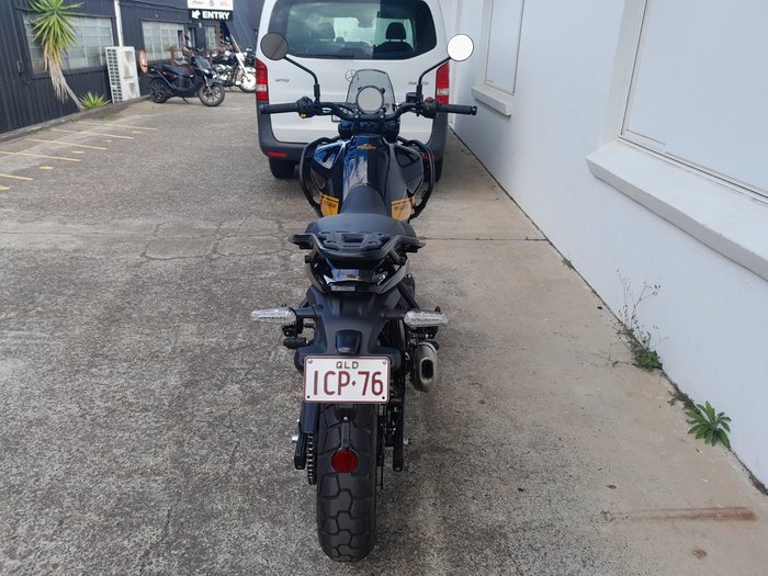 2025 Royal Enfield HIMALAYAN 450 Black