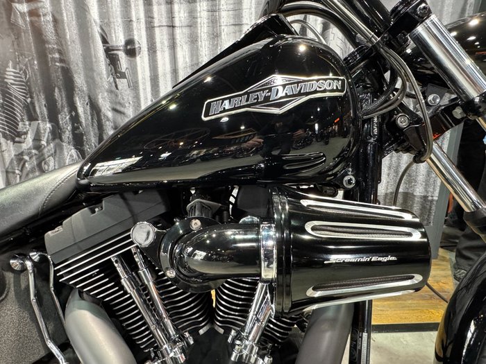2008 Harley-davidson FXSTB NIGHT TRAIN Black