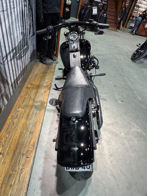 2008 Harley-davidson FXSTB NIGHT TRAIN Black