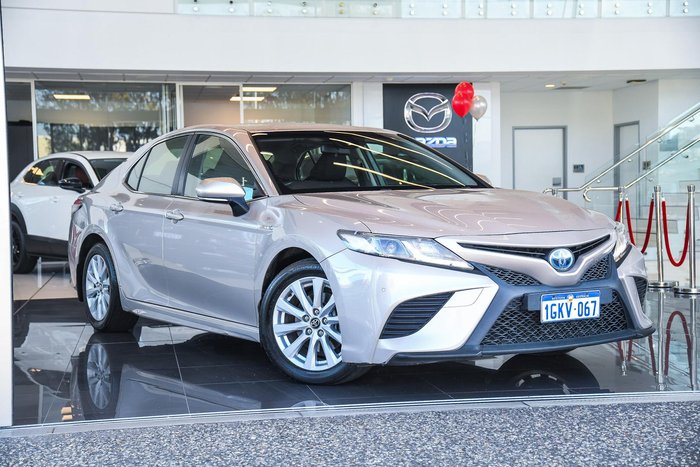 2018 Toyota Camry Ascent Sport AXVH71R Silver Pearl
