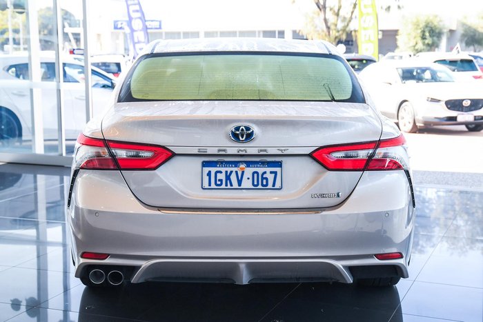 2018 Toyota Camry Ascent Sport AXVH71R Silver Pearl