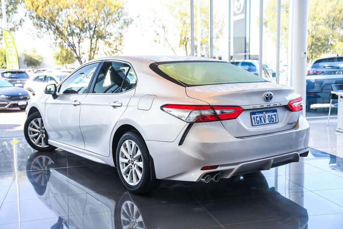 2018 Toyota Camry Ascent Sport AXVH71R Silver Pearl