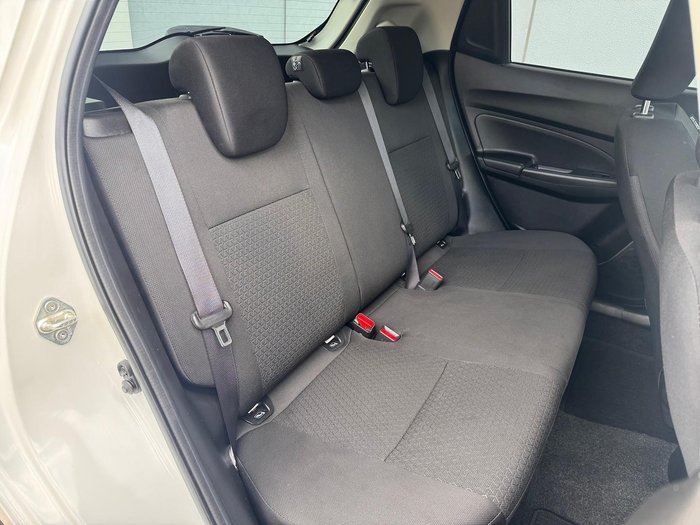 2023 Suzuki Swift GL Plus AZ Series II Pure White