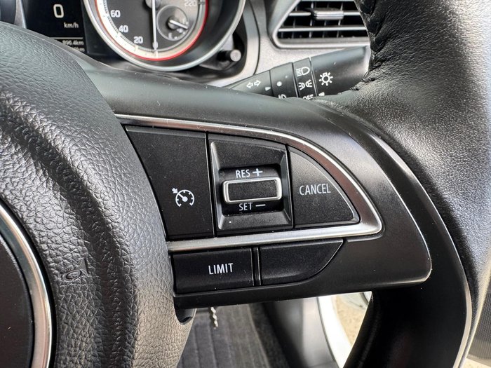 2023 Suzuki Swift GL Plus AZ Series II Pure White