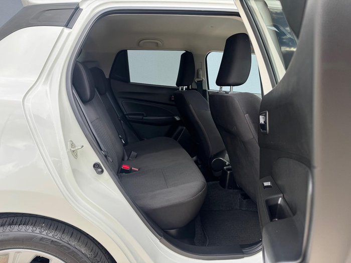 2023 Suzuki Swift GL Plus AZ Series II Pure White