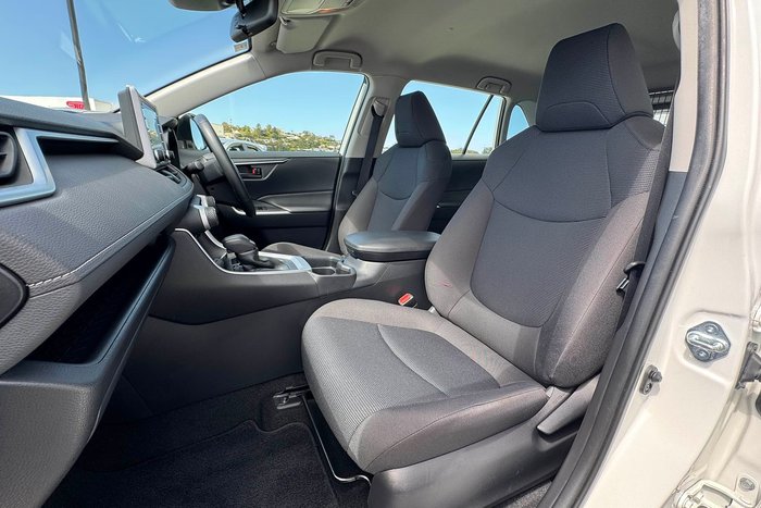 2021 Toyota RAV4 GX