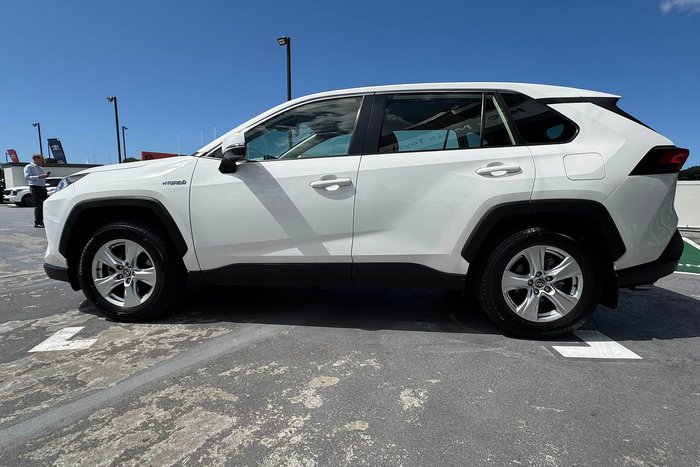2021 Toyota RAV4 GX
