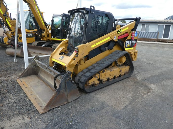 2018 Caterpillar 299D2 Xhp YELLOW