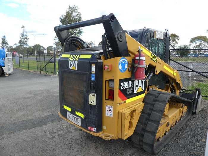 2018 Caterpillar 299D2 Xhp YELLOW