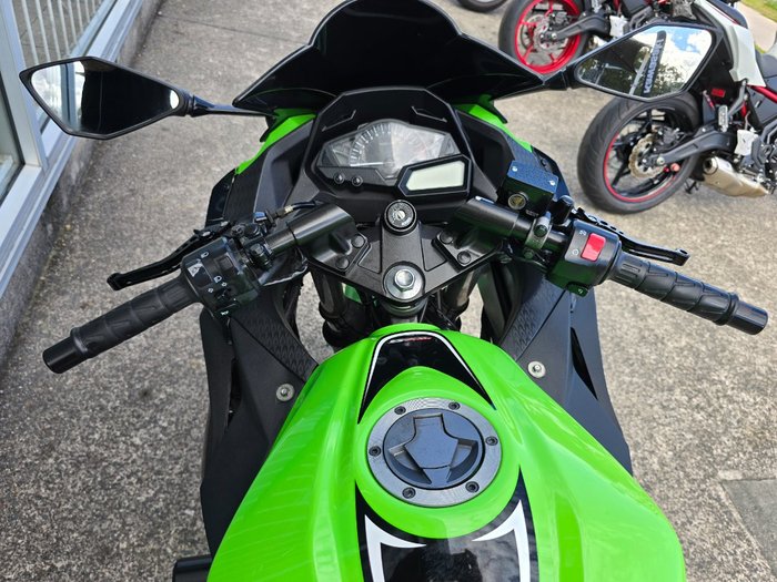 2013 Kawasaki NINJA 300