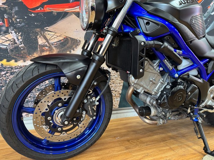 2022 Suzuki SV650 Black