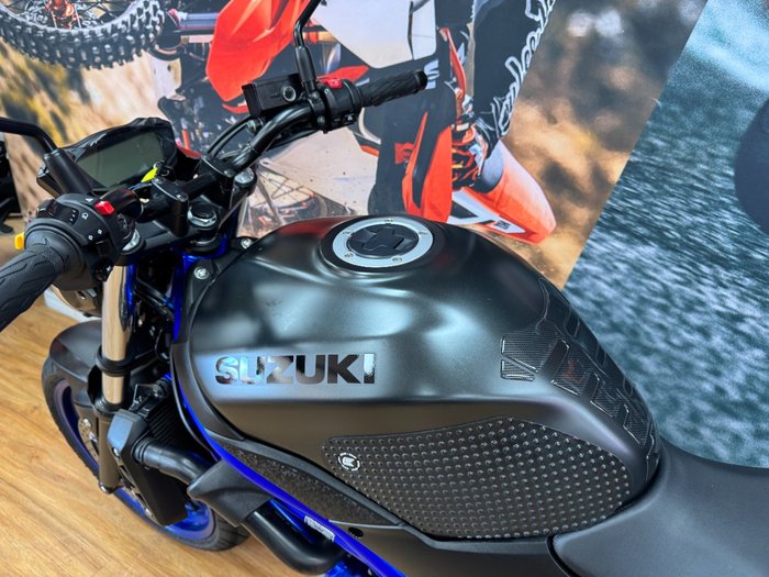 2022 Suzuki SV650 Black