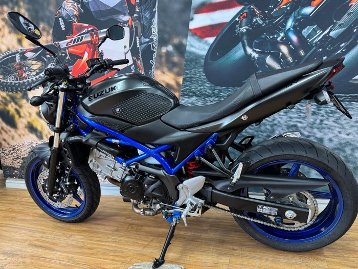 2022 Suzuki SV650 Black